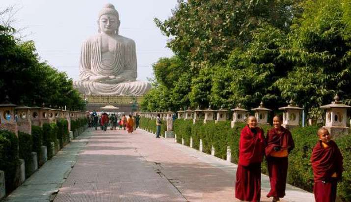 Bodhgaya – Varanasi – Sravasti – Lumbini – Kushinagar – Vaishali – Patna – Nalanda /Nepura / Rajgir – Bodhgaya